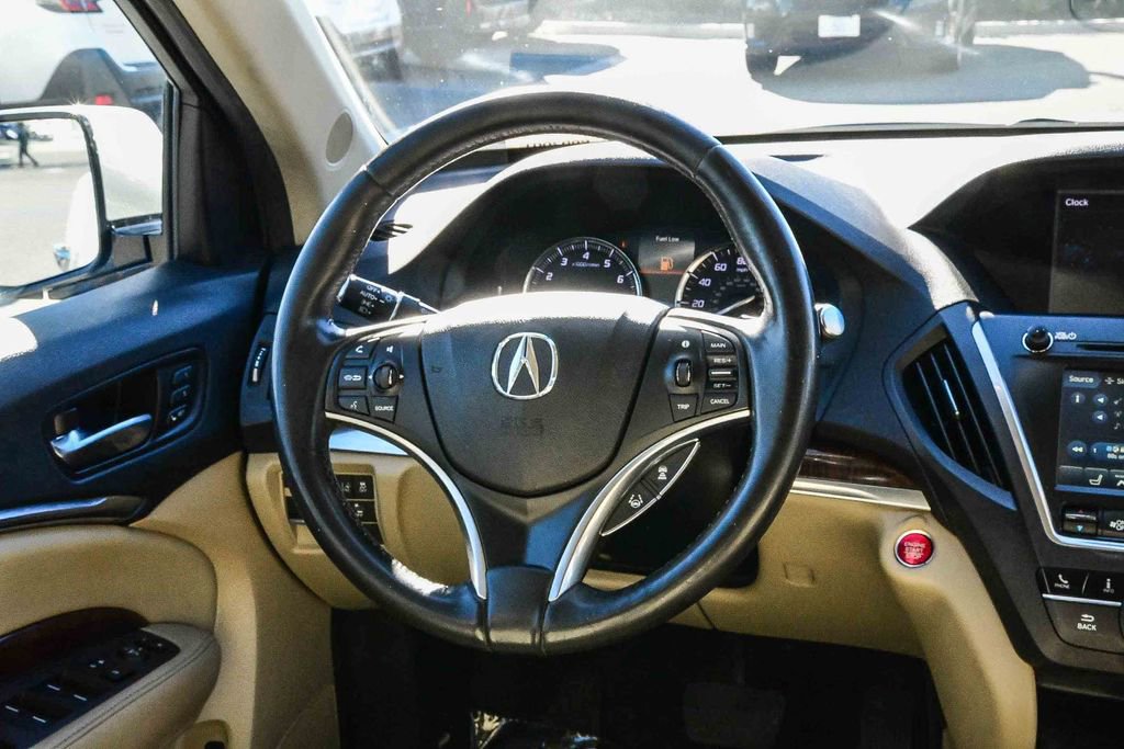 Used 2018 Acura MDX FWD image 17