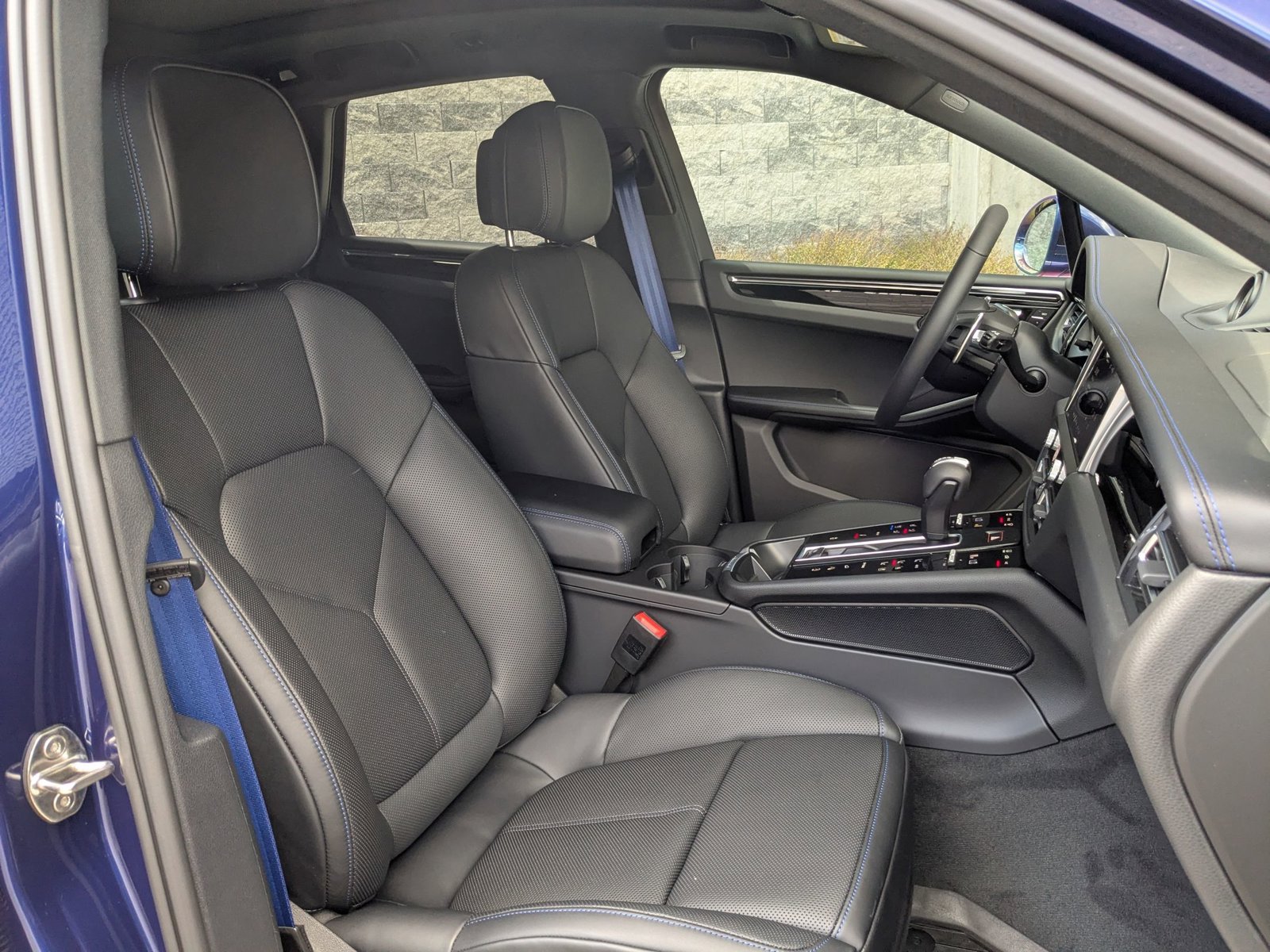 New 2026 Porsche Macan S AWD/4WD image 26