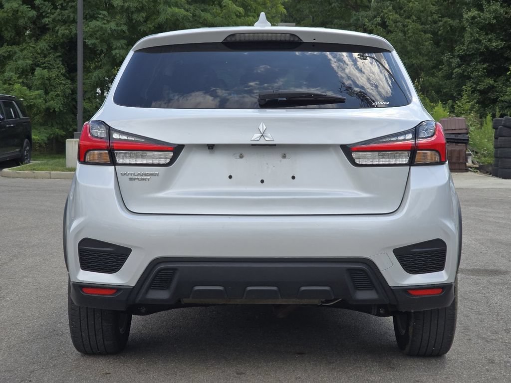 Used 2024 Mitsubishi Outlander Sport ES AWD/4WD image 17