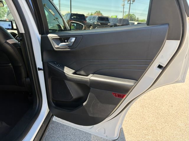 Used 2022 Ford Escape SEL AWD/4WD image 29