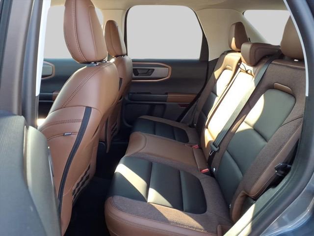 Used 2025 Ford Bronco Sport Outer Banks w/ Outer Banks Tech Package+ AWD/4WD image 9