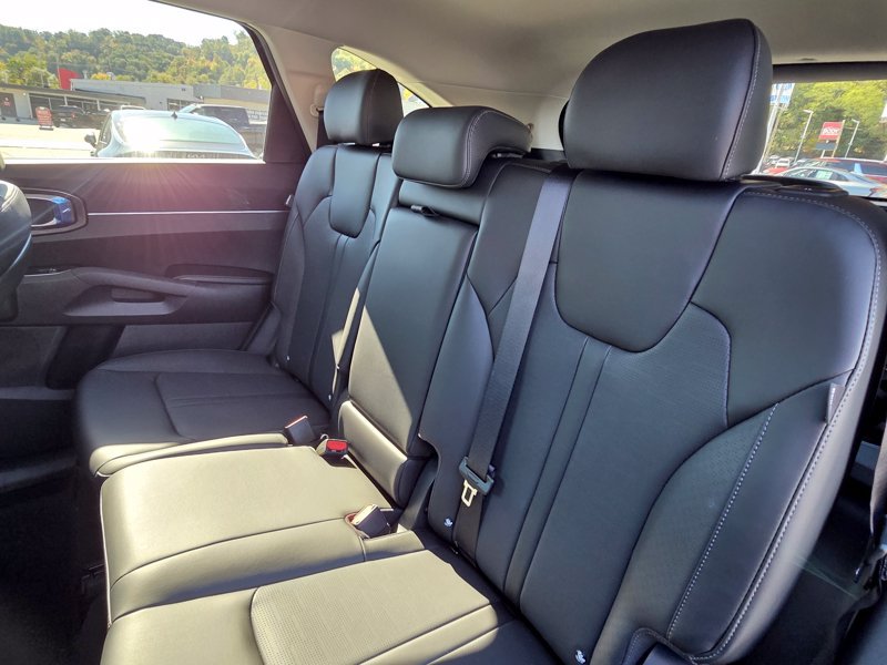 New 2026 Kia Sorento S AWD/4WD image 21