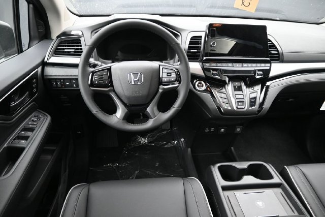 New 2027 Honda Odyssey Touring image 12