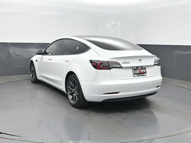 Used 2019 Tesla Model 3 Mid Range RWD image 3