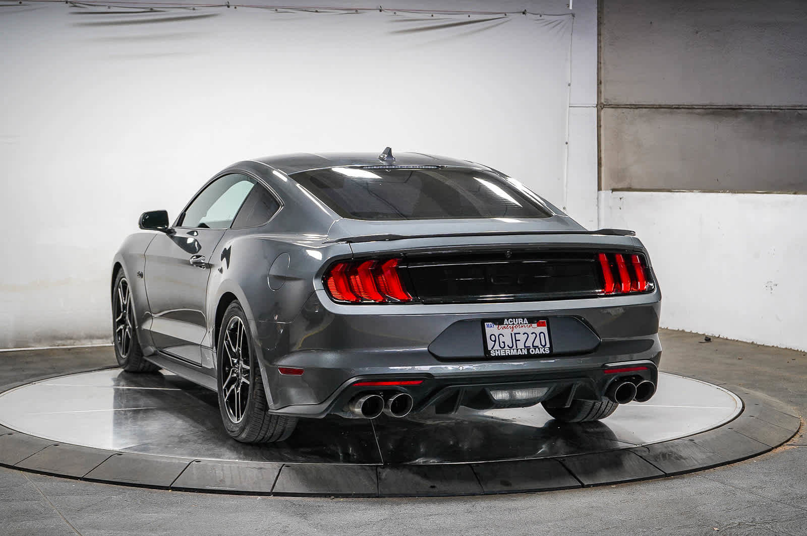 Used 2023 Ford Mustang GT image 4