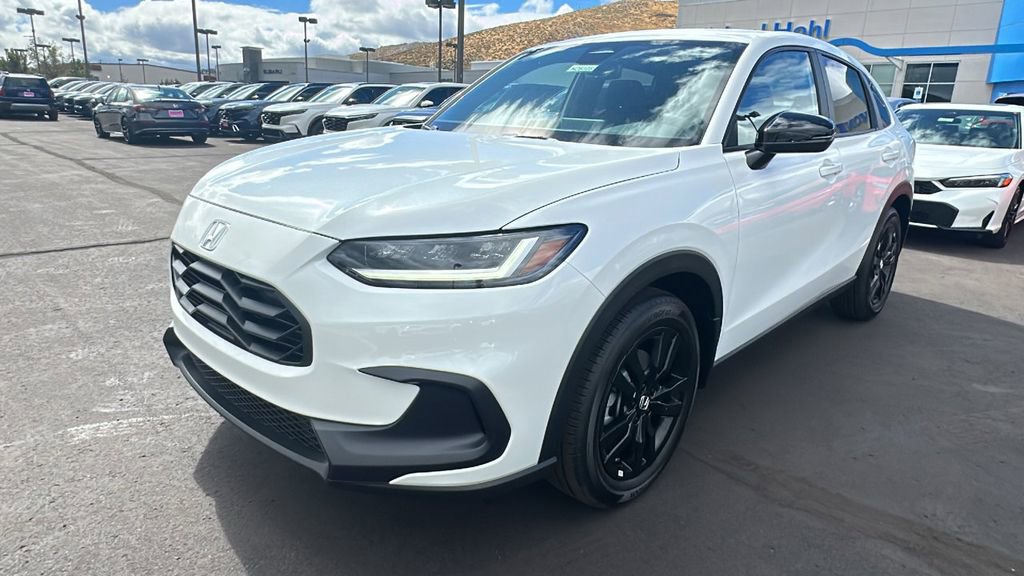 New 2026 Honda HR-V Sport image 7