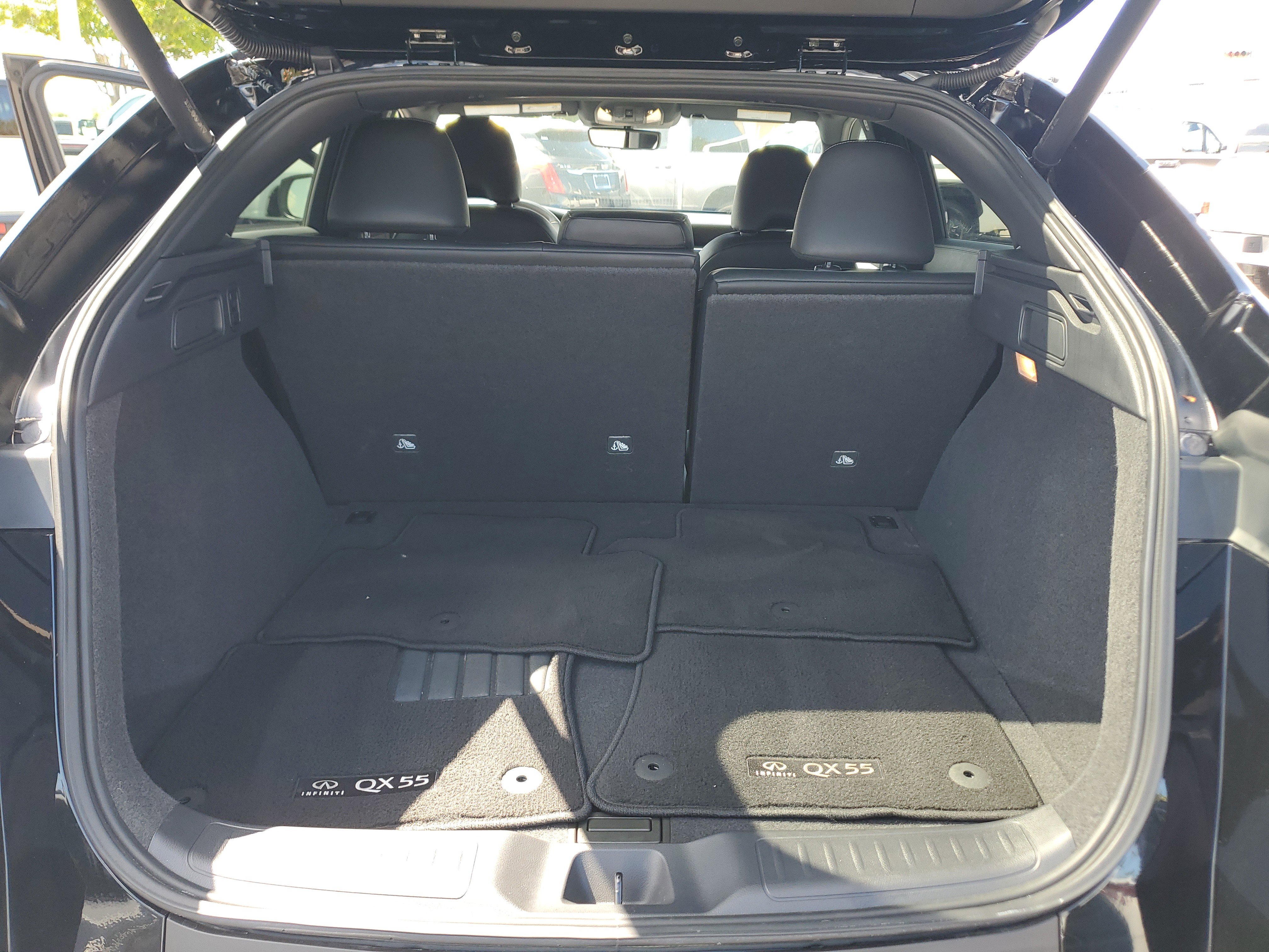 Used 2025 INFINITI QX55 Luxe image 16