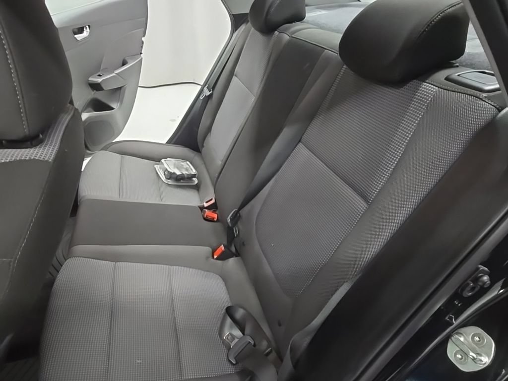 Used 2018 Hyundai Accent Limited FWD image 15