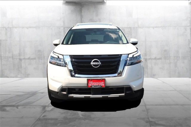 Certified 2024 Nissan Pathfinder SL image 4