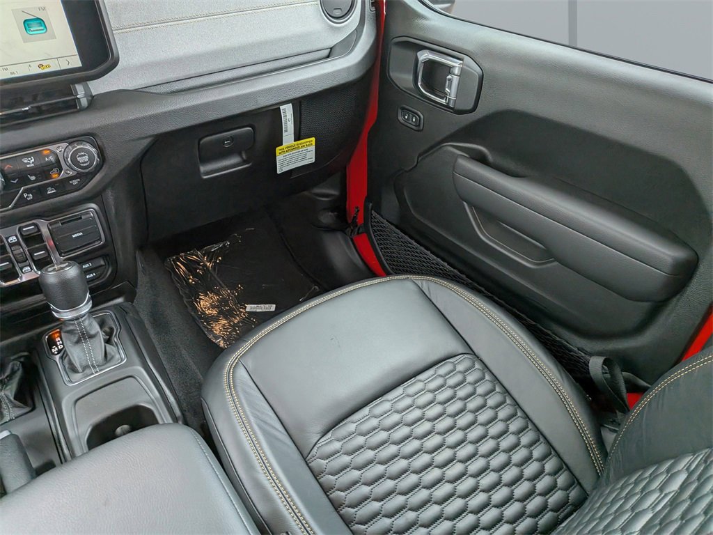 New 2025 Jeep Wrangler Sport S image 15