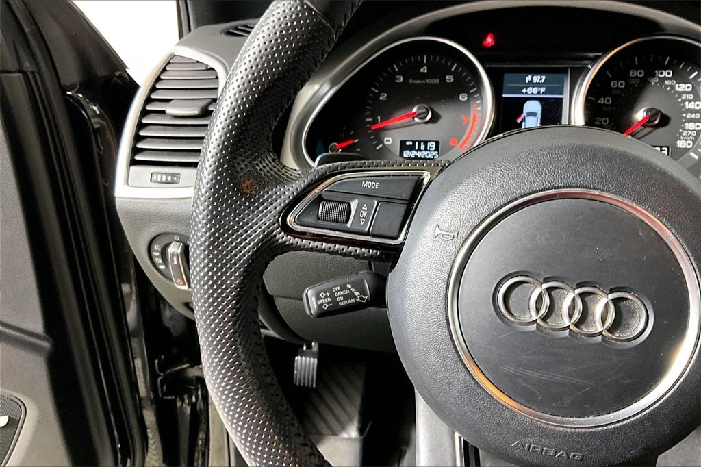 Used 2014 Audi Q7 3.0T S line Prestige w/ S Line Package image 14