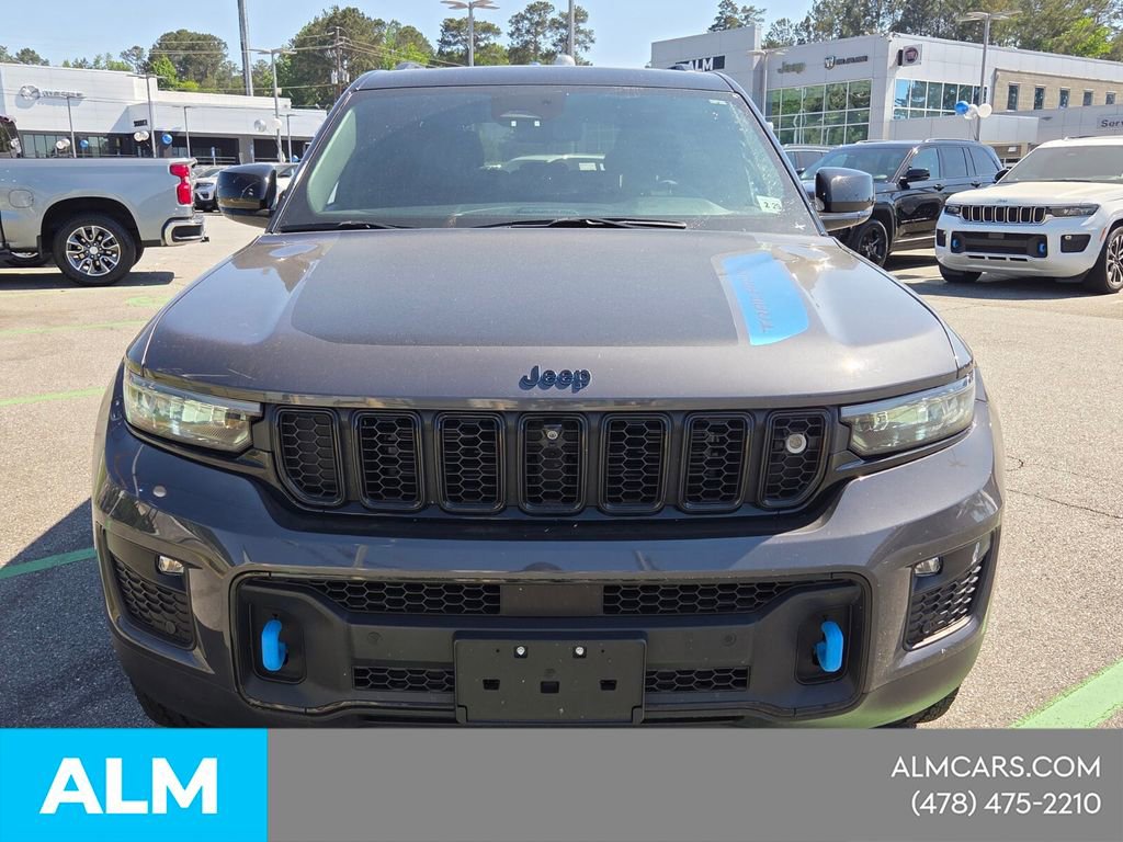 Used 2023 Jeep Grand Cherokee Trailhawk w/ Advanced Protech Group II AWD/4WD image 3