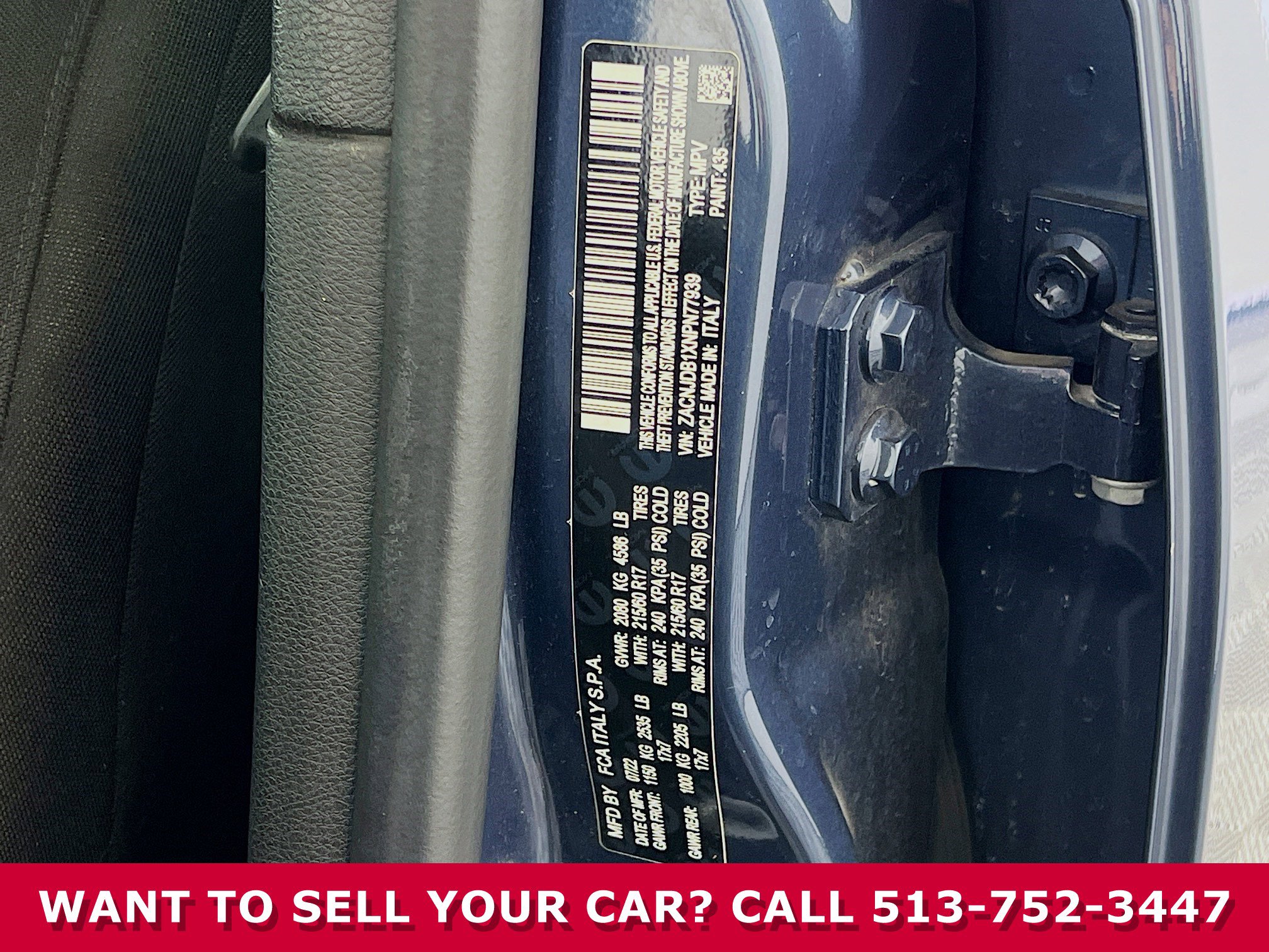 Used 2022 Jeep Renegade Latitude AWD/4WD image 34