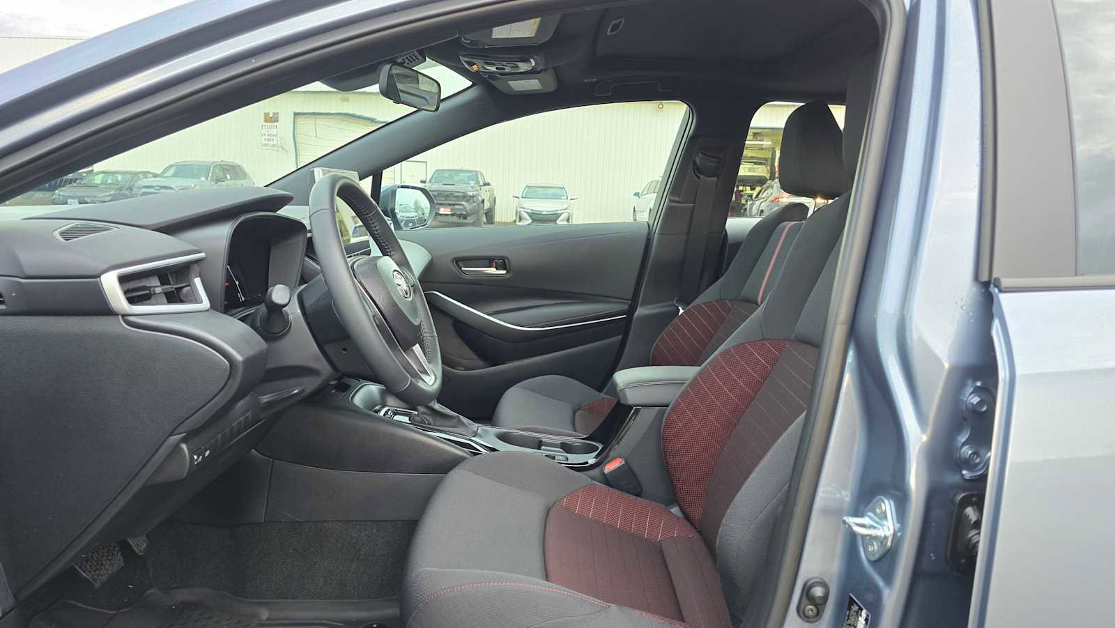 Certified 2025 Toyota Corolla SE image 24