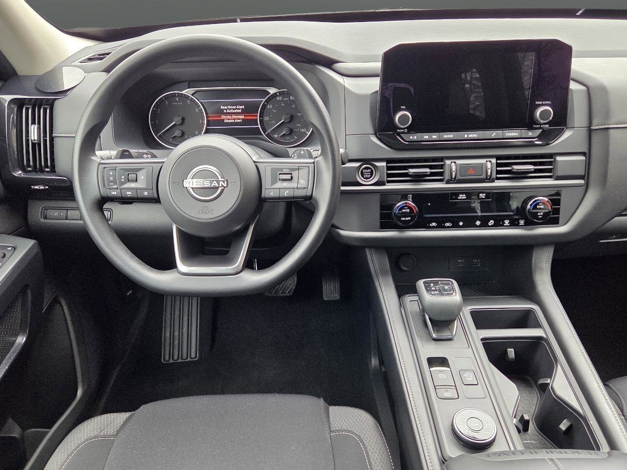 Used 2023 Nissan Pathfinder S AWD/4WD image 21