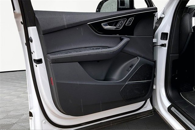 Used 2025 Audi Q7 3.0T Premium Plus w/ Premium Plus Package image 18