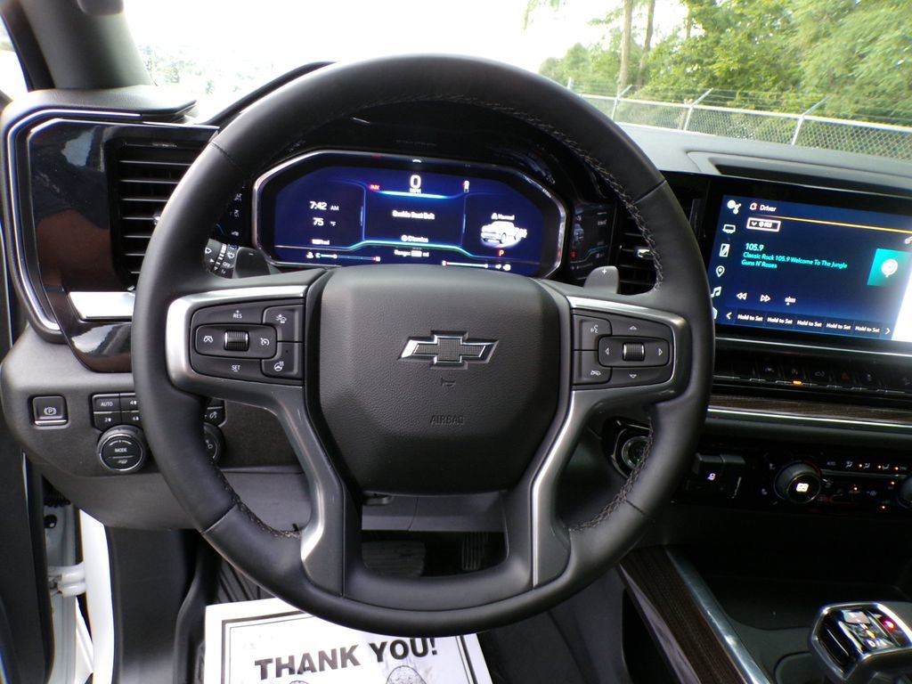 Used 2023 Chevrolet Silverado 1500 RST AWD/4WD image 12