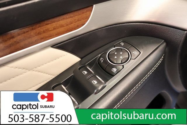 Used 2018 Ford Explorer Platinum AWD/4WD image 12