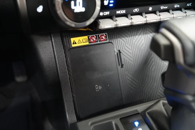 Used 2025 Toyota 4Runner Trailhunter AWD/4WD image 39