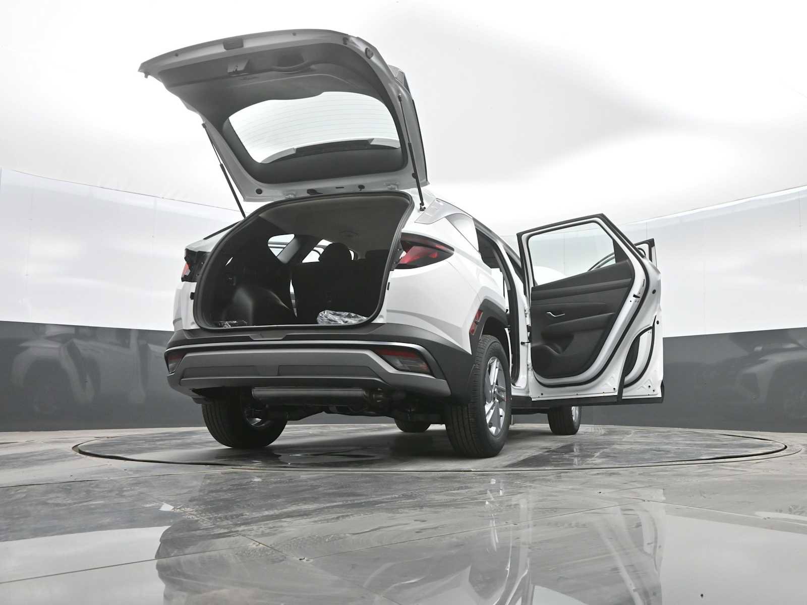 New 2026 Hyundai Tucson SE image 33