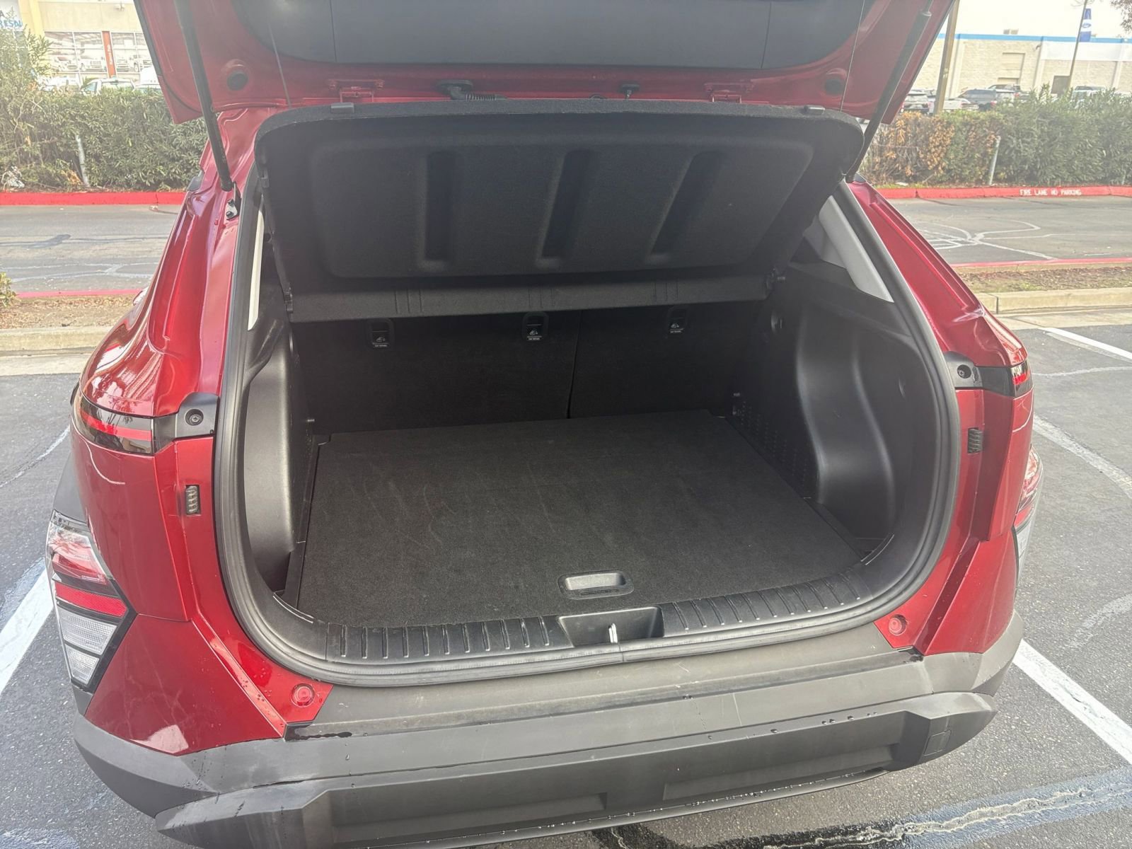 Used 2025 Hyundai Kona SEL image 32