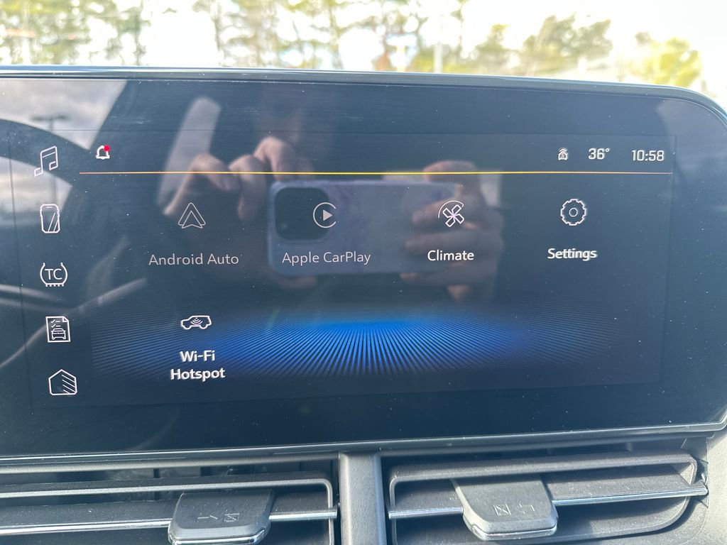 Used 2024 Chevrolet Trax LT w/ Driver Confidence Package image 15