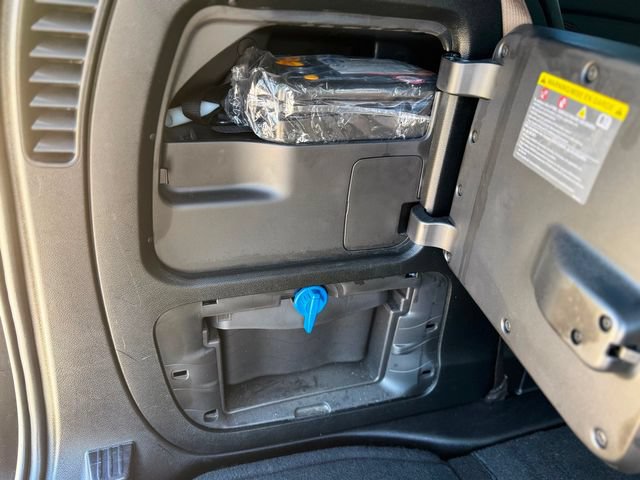 Used 2018 Chrysler Pacifica Limited w/ Advanced Safetytec Group FWD image 58