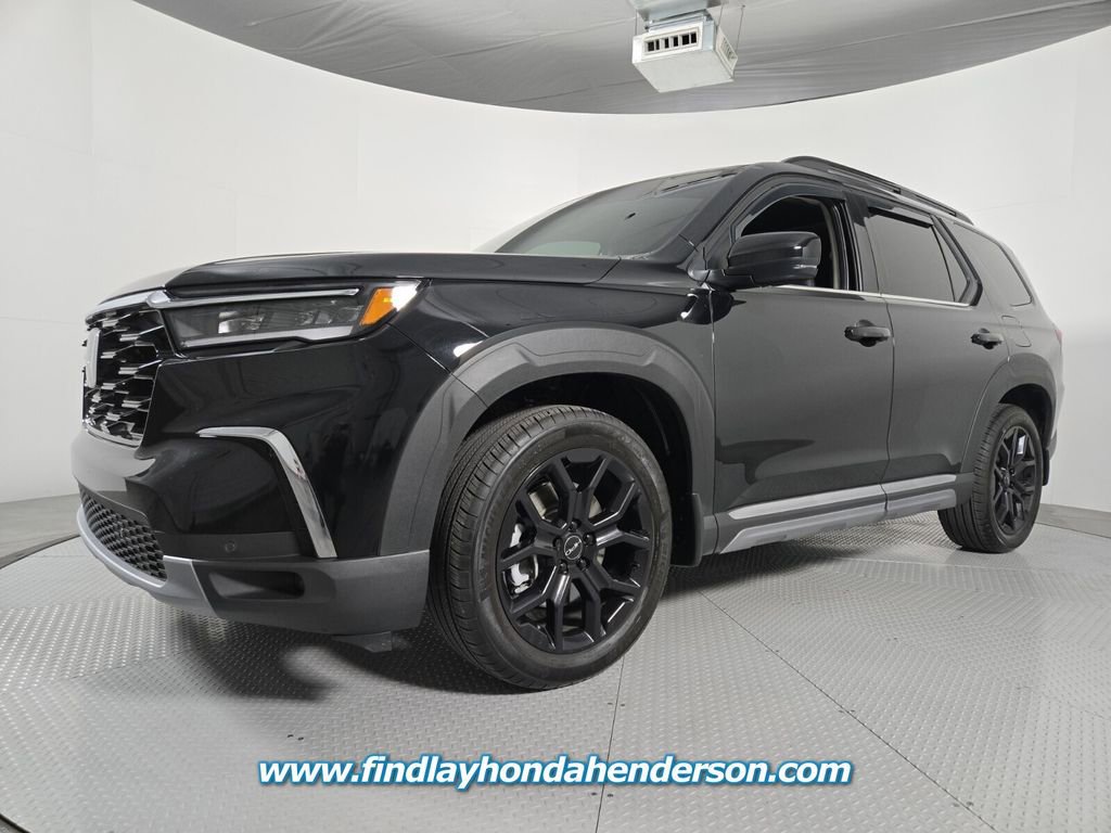 Certified 2025 Honda Pilot Touring video 2