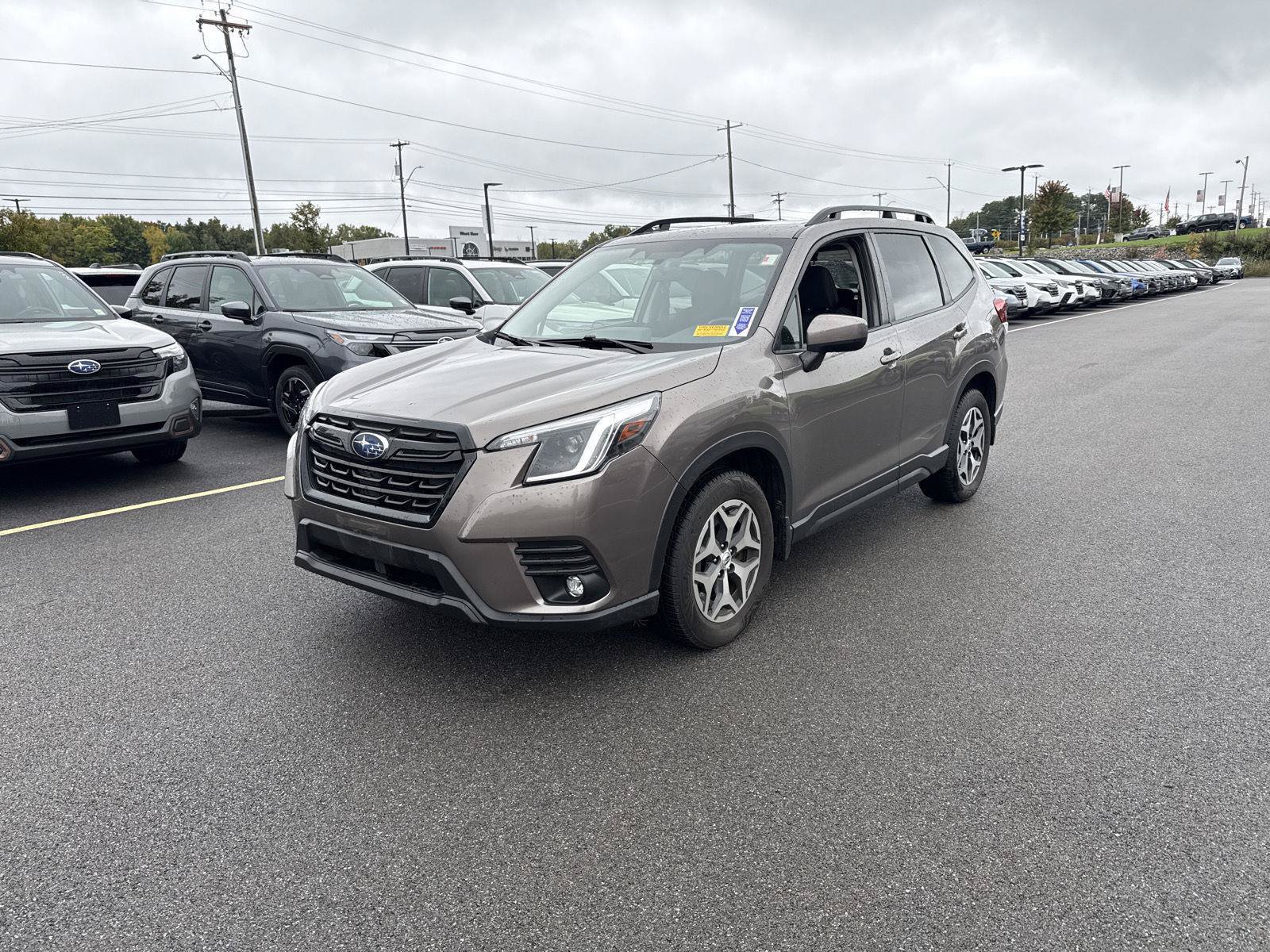 Used 2024 Subaru Forester Premium AWD/4WD image 6