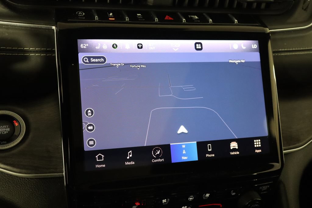 Used 2023 Jeep Grand Cherokee L Overland w/ Rear Seat Video Group I AWD/4WD image 42
