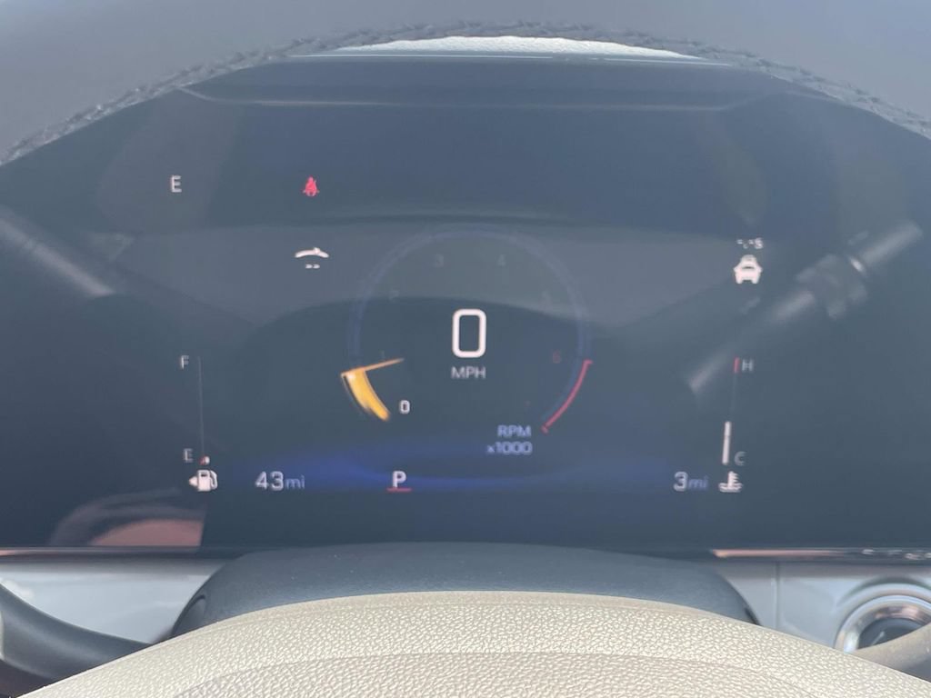 New 2026 Chevrolet Trax LT w/ Driver Confidence Package FWD image 28