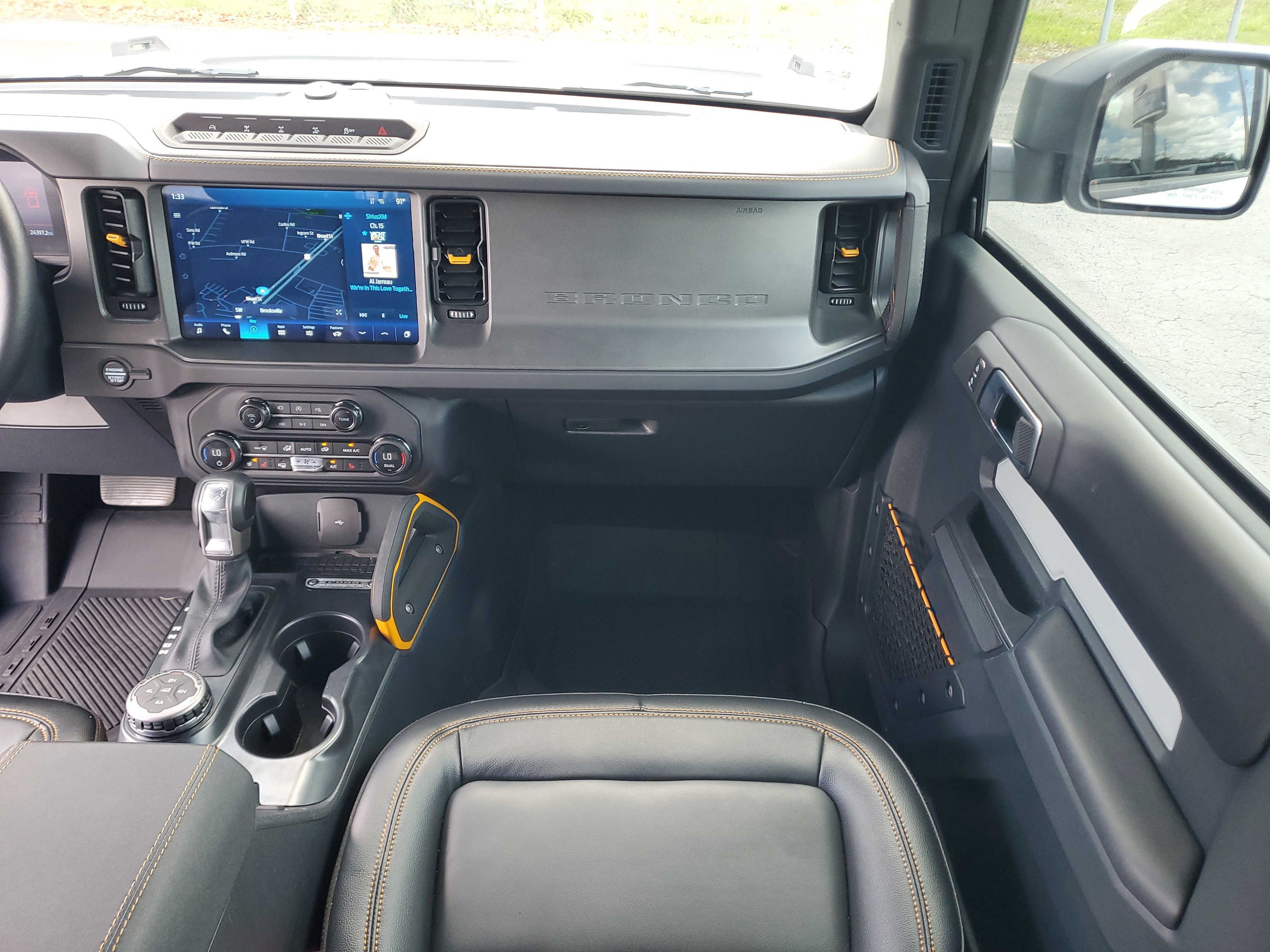 Used 2024 Ford Bronco Badlands image 22