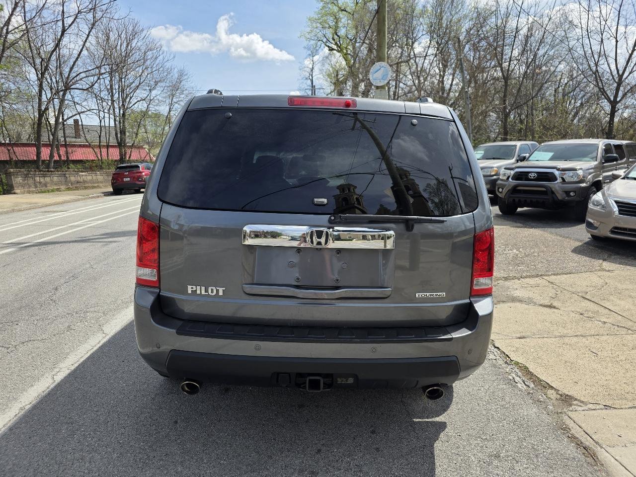 Used 2010 Honda Pilot Touring image 4