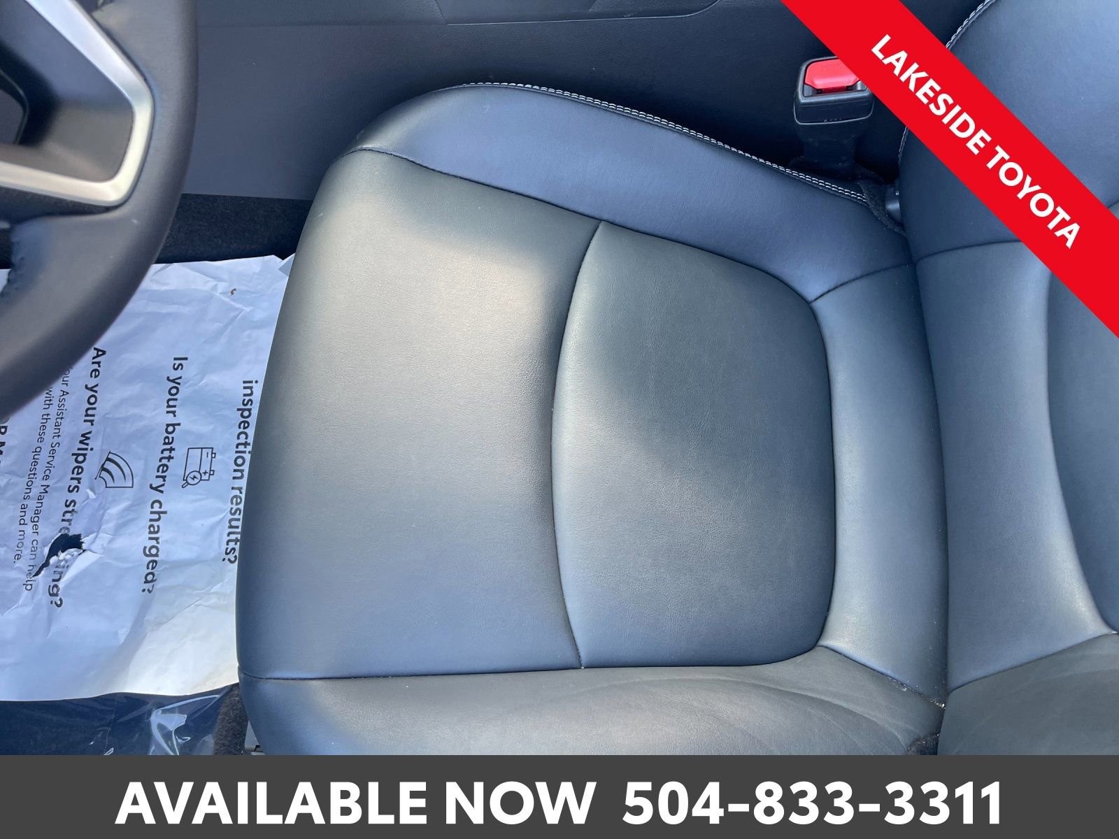 Used 2023 Toyota RAV4 XLE Premium image 32