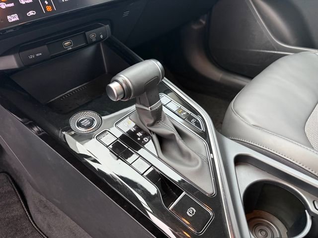 Certified 2023 Kia Niro EX image 23