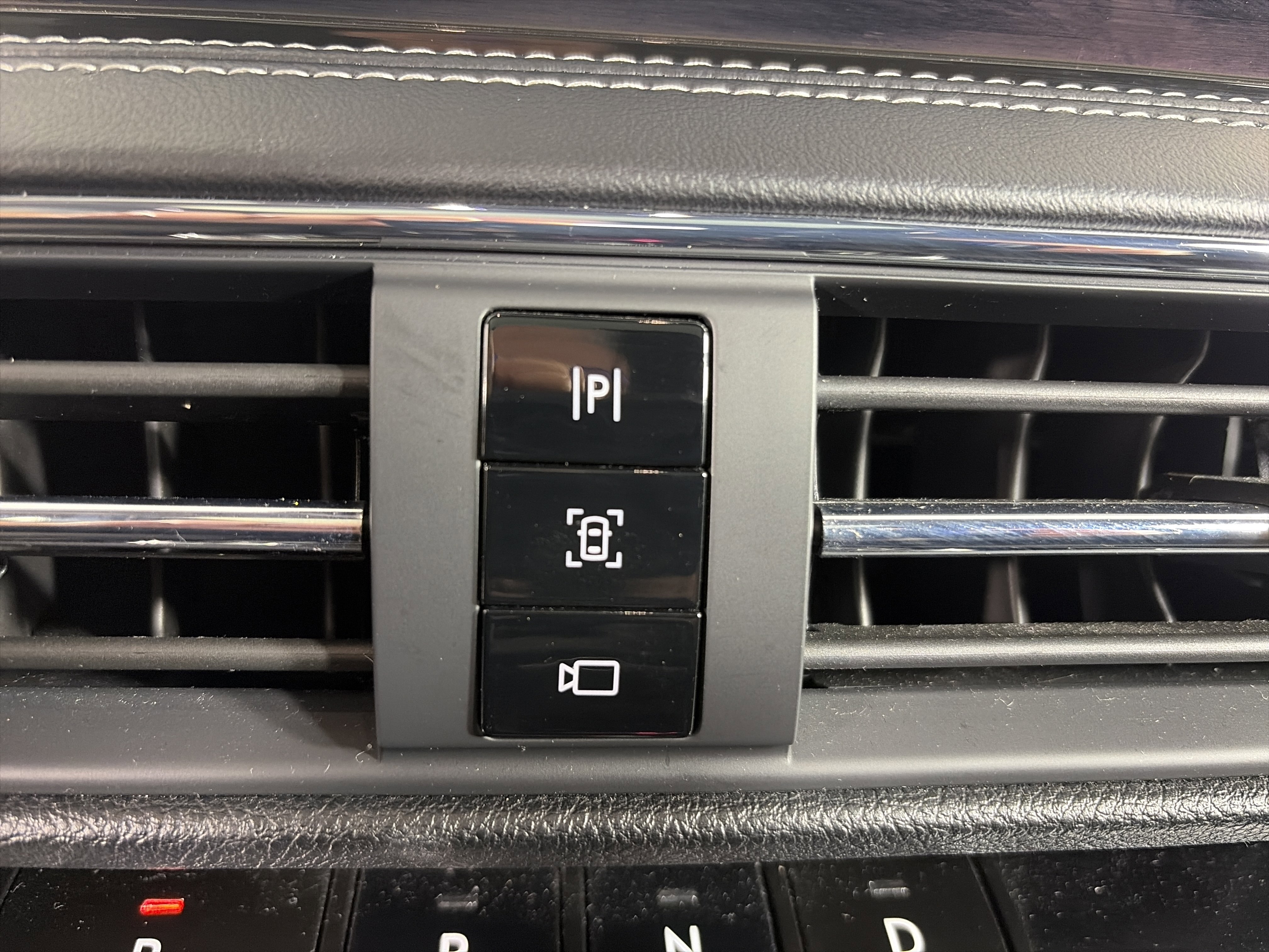 Used 2021 Lincoln Corsair Reserve w/ Elements Package AWD/4WD image 25