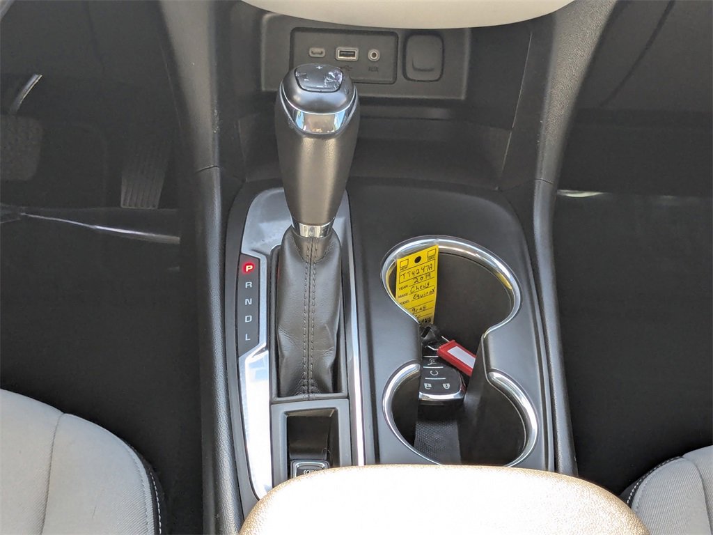 Used 2019 Chevrolet Equinox LT image 16