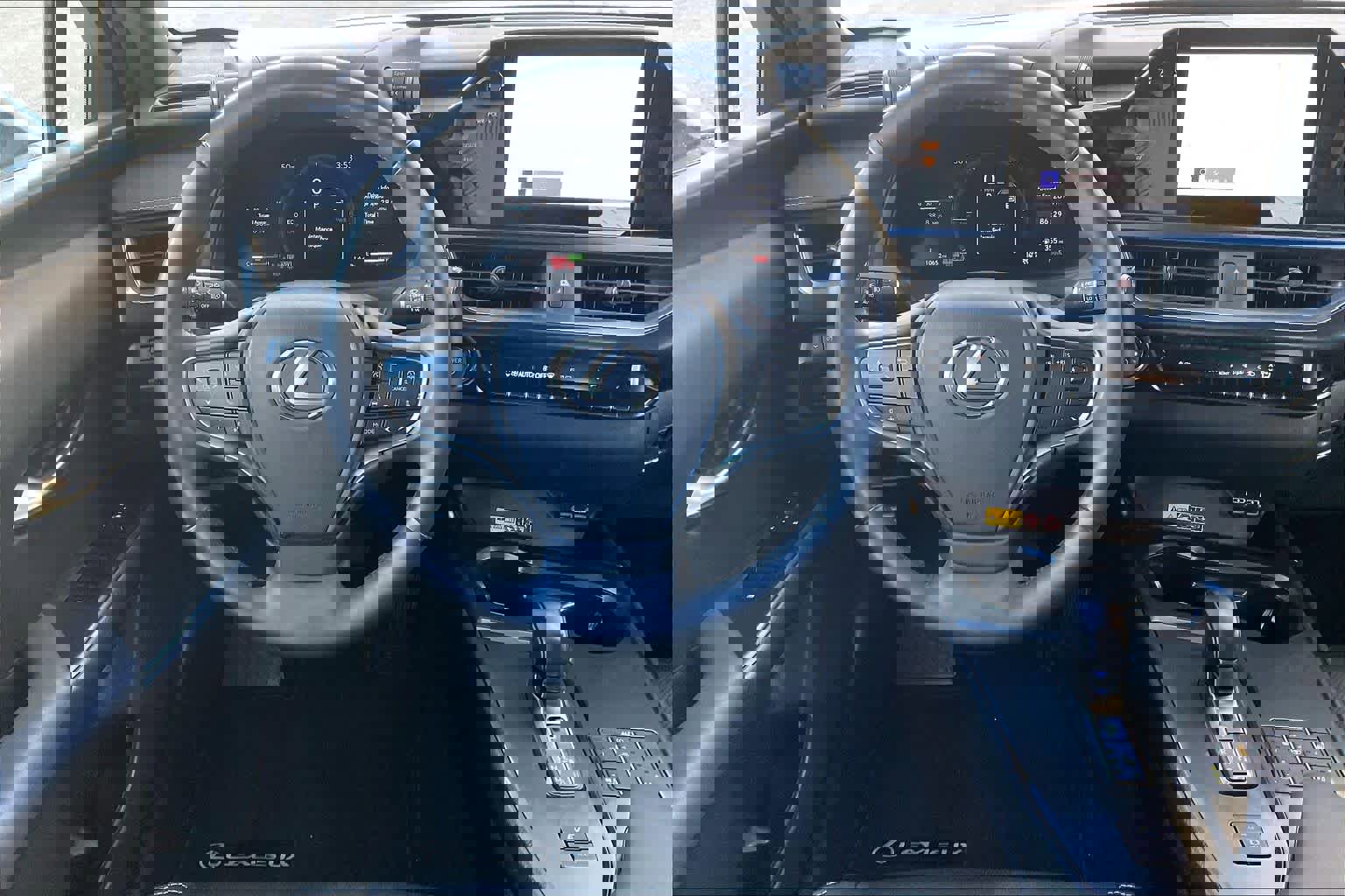 Used 2025 Lexus UX 300h AWD w/ Cold Area Package image 5