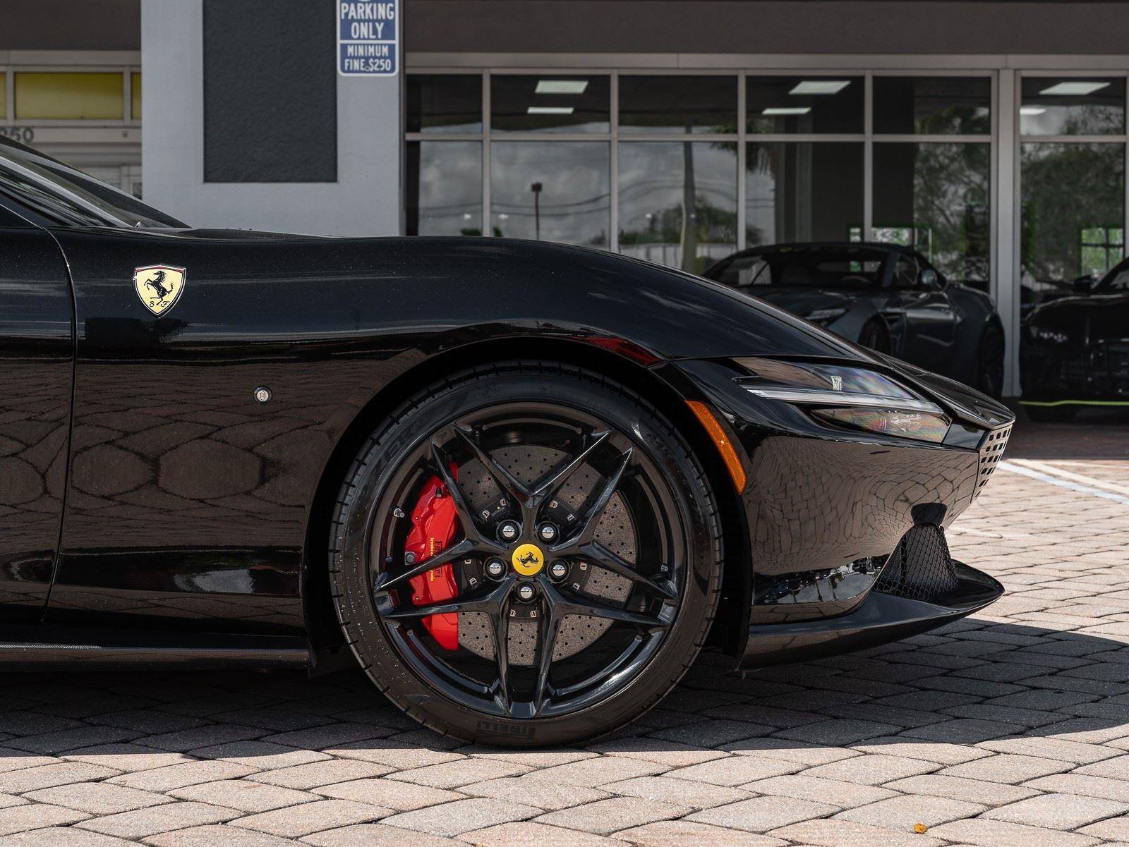 Used 2023 Ferrari Roma RWD image 24