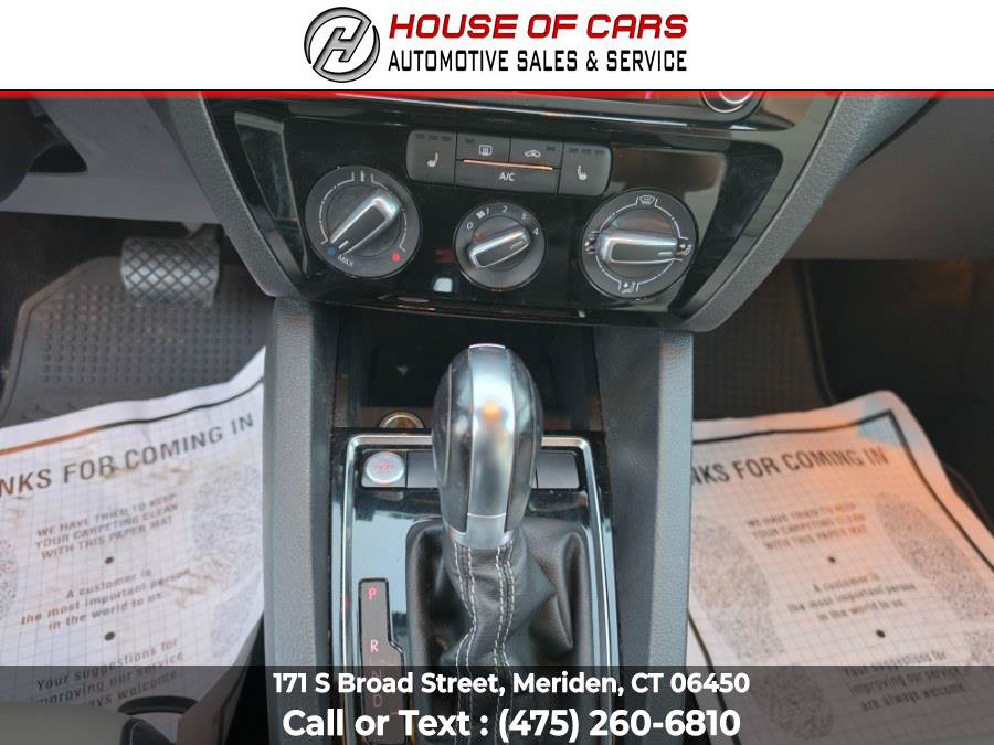 Used 2016 Volkswagen Jetta Sport FWD image 16