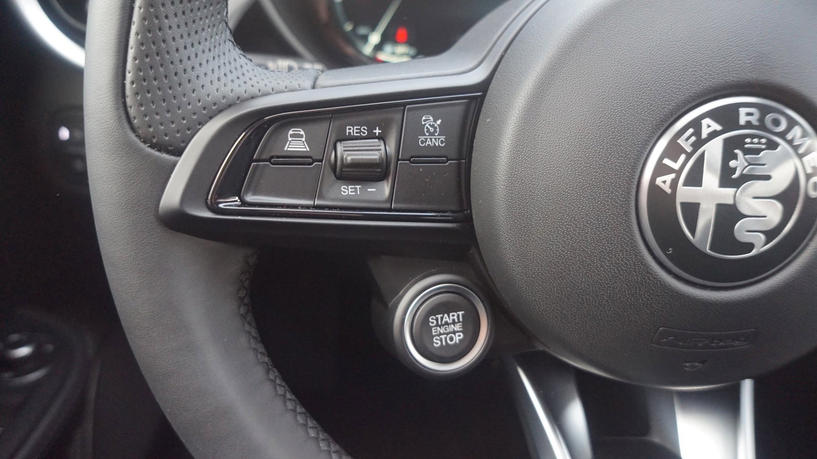 New 2024 Alfa Romeo Giulia Sprint image 18