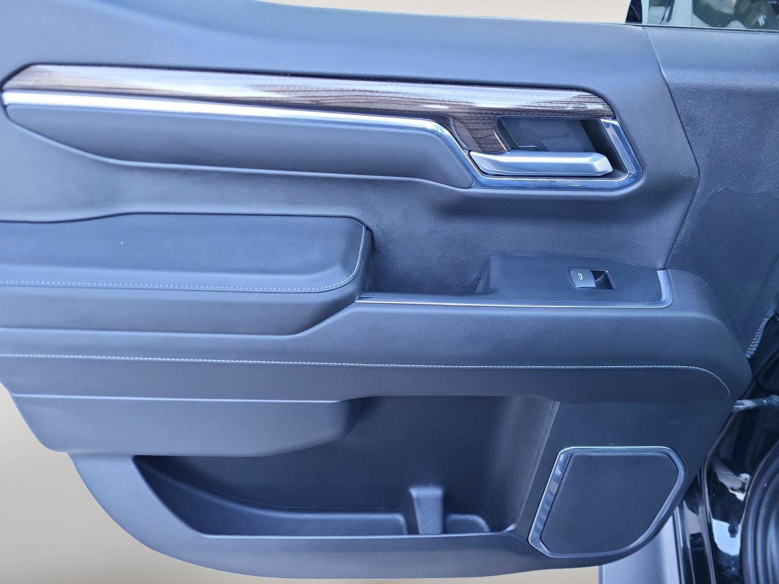 Used 2023 Chevrolet Silverado 1500 RST w/ Z71 Off-Road Package image 18