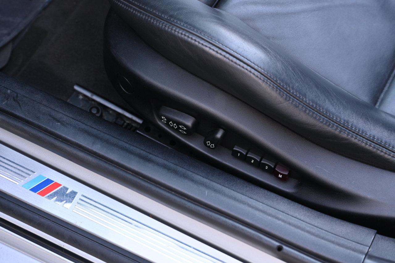 Used 2006 BMW M Roadster RWD image 39