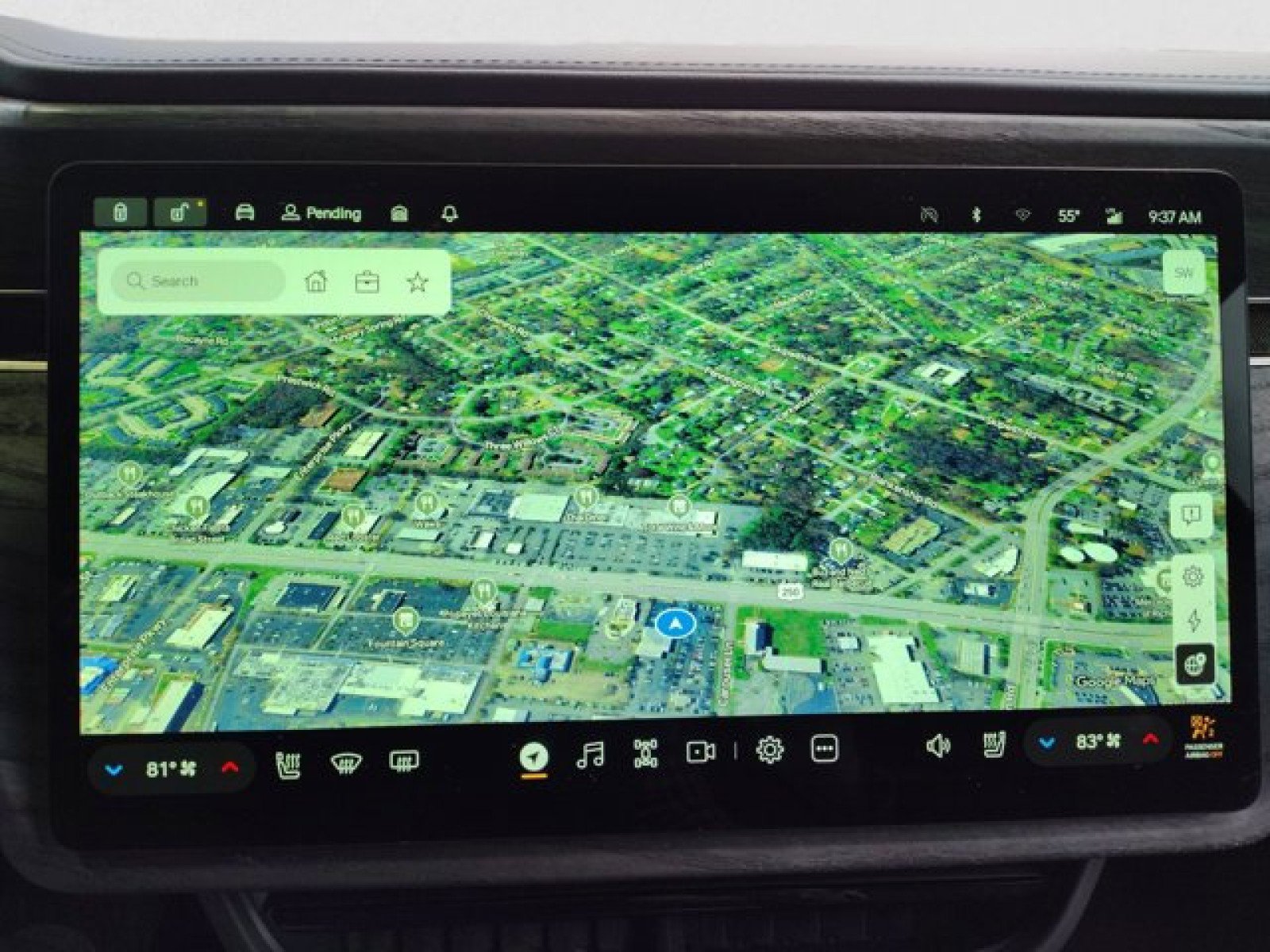 Used 2023 Rivian R1S Adventure AWD/4WD image 16