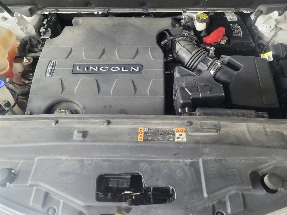 Used 2017 Lincoln MKX Reserve w/ Lincoln MKX Climate Package image 30