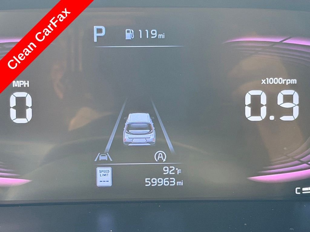 Used 2024 Kia Soul LX w/ Option Group 015 FWD image 4