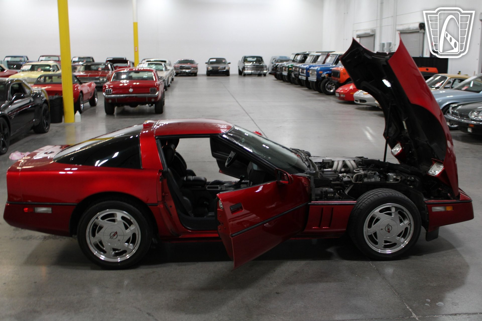 Used 1989 Chevrolet Corvette Coupe RWD image 35