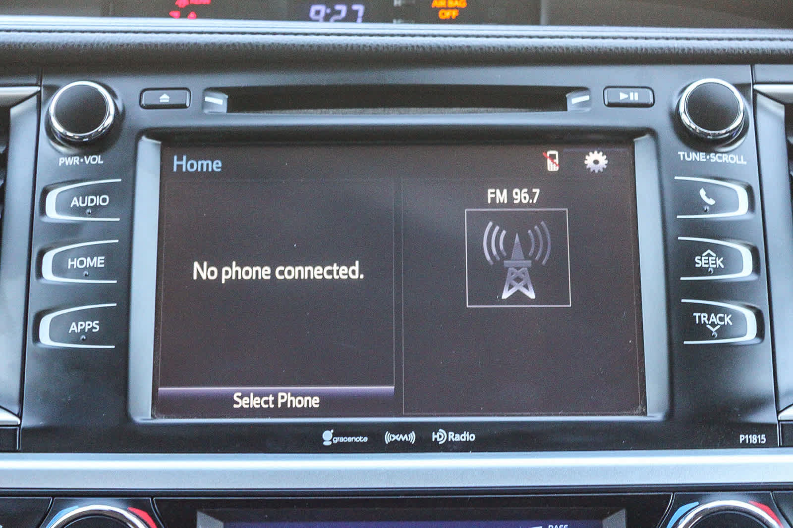 Used 2019 Toyota Highlander Plus FWD image 14