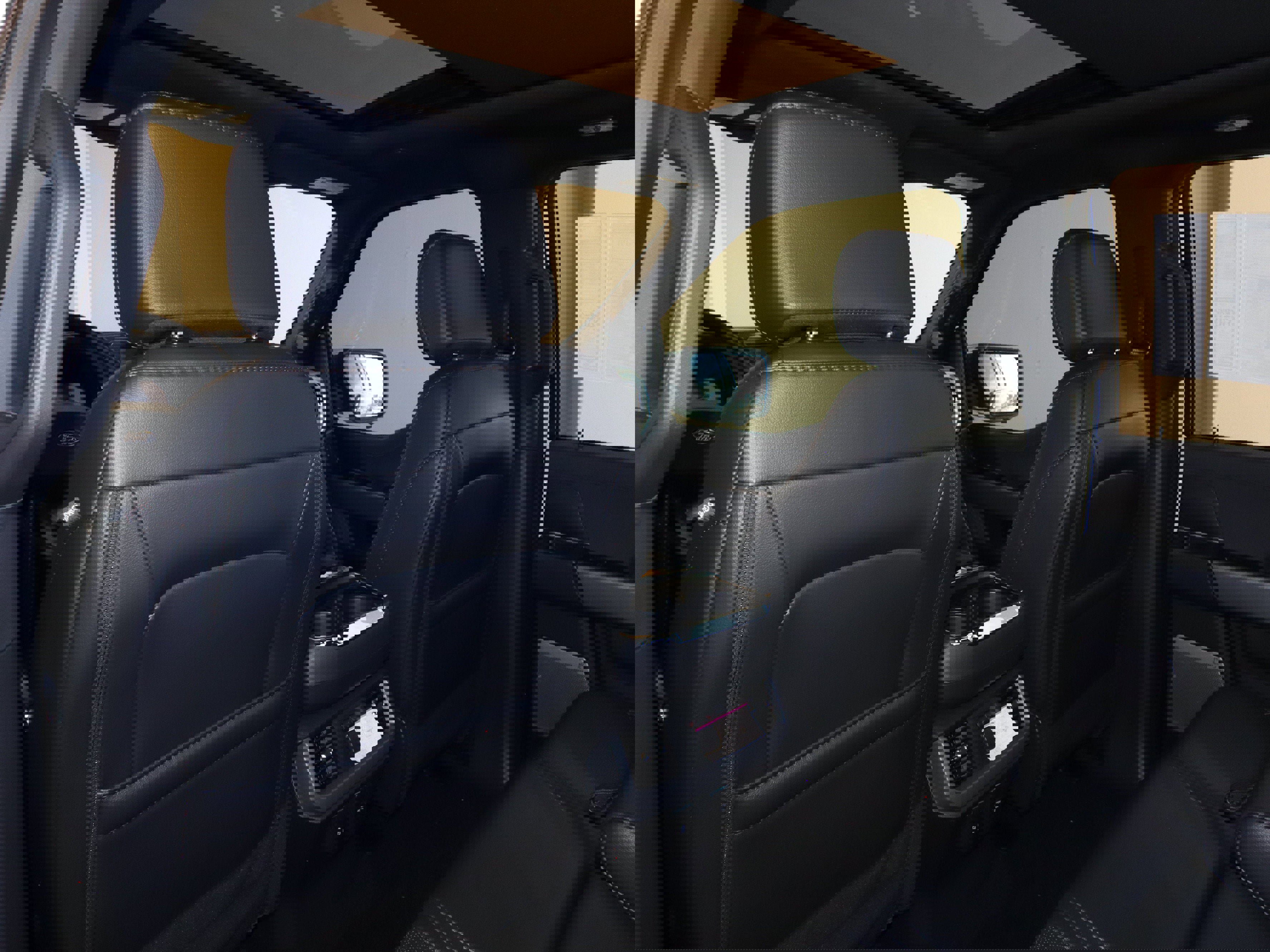 New 2025 Ford F150 Lariat w/ Equipment Group 502A High image 39