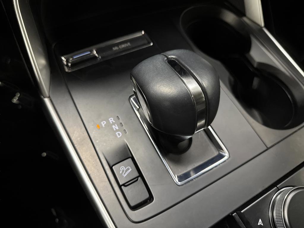 Used 2024 MAZDA CX-90 3.3 Turbo w/ Select Package image 19